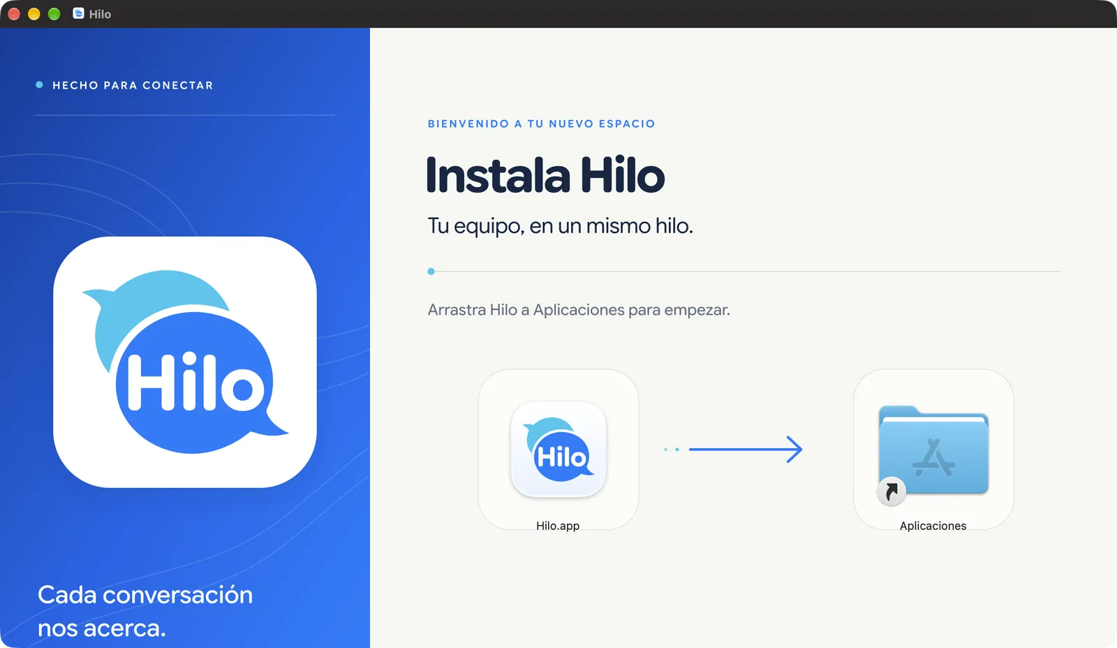 Captura de la ventana de Hilo-Mac.dmg en el Finder: «Instala Hilo» y «Arrastra Hilo a Aplicaciones para empezar».